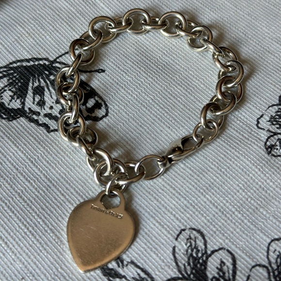 Tiffany & Co Heart Tag Charm Bracelet - Picture 8 of 9
